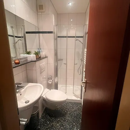 Lord Nelson 14 Apartman *